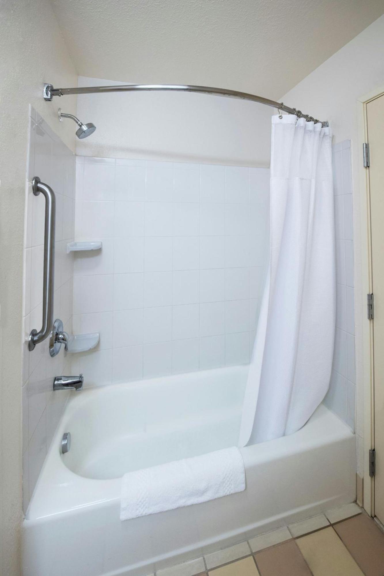 Fairfield Inn & Suites מריאנה מראה חיצוני תמונה